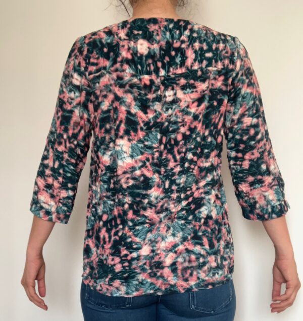 T-shirt effet froissé bleu et rose Sud Express de dos