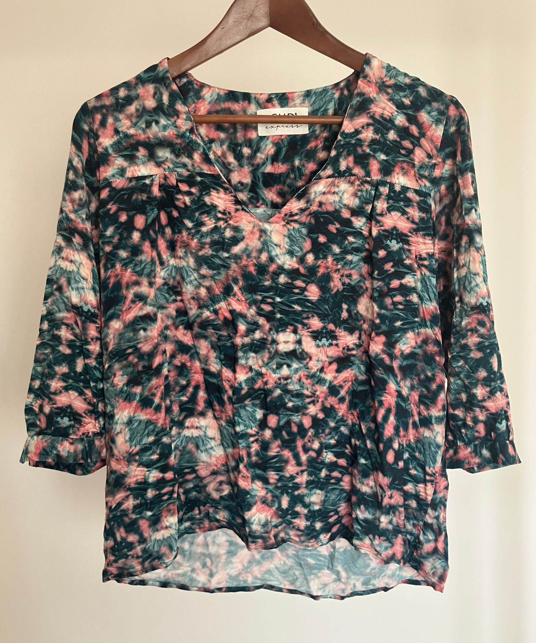 T-shirt effet froissé bleu et rose Sud Express de face